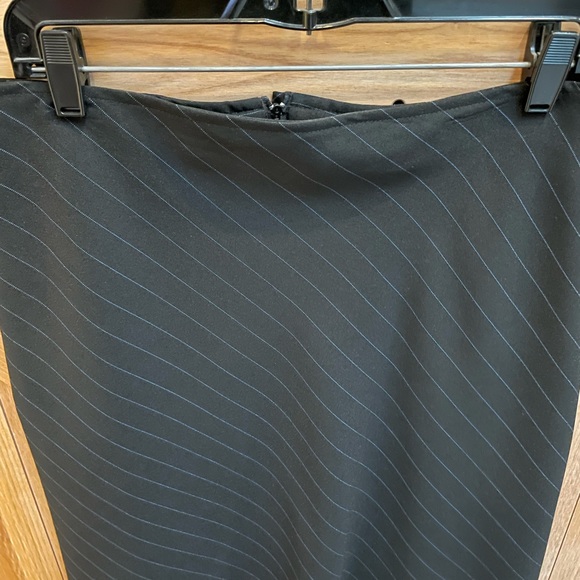 BOGO!!💙A Byer💙 Striped Skirt - Picture 5 of 6